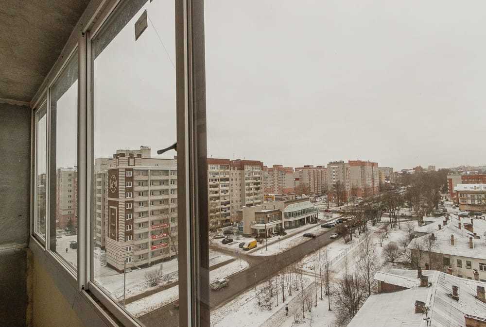 Гагарина 93